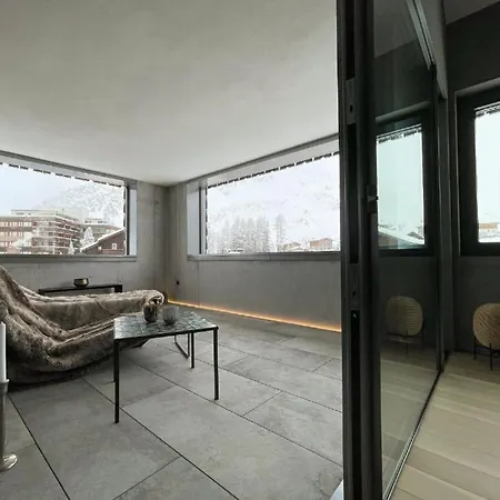 Three-bedroom Luxury Up To 6 Guests- If You Want To Book, Please Contact On Wh-ats-app - 0034-635-520-036 !!!! Lägenhet Arosa